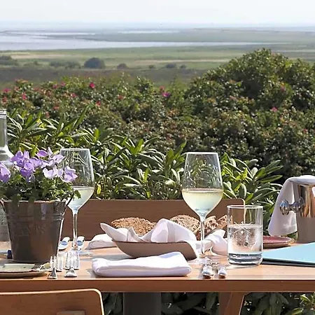 Severin's Kliff Hotel 3*